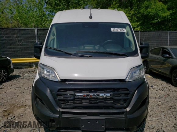 2023 Ram ProMaster Cargo with VIN 3C6LRVDG8PE565077, listed as a Copart auction lot 55407095 with 5,596 mi miles and Salvage Title. Bid and sale history available at carsss.com. Image 5.