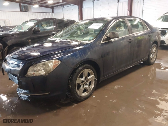 2009 Chevrolet Malibu LS w/1FL with VIN 1G1ZG57B39F227502, listed as a IAAI auction lot 41611220 with 186,051 mi miles. Bid and sale history available at carsss.com. Image 2.