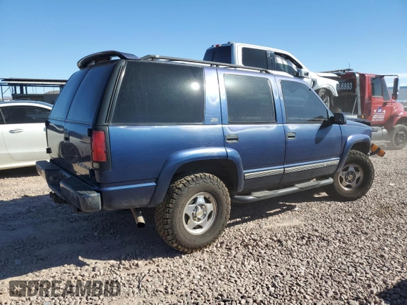 2000 Chevrolet Tahoe Z71 with VIN 1GNEK13R7YR152646, listed as a Copart auction lot 79464414 with 199,966 mi miles and Salvage title. Bid and sale history available at DreamBid. Image 3.