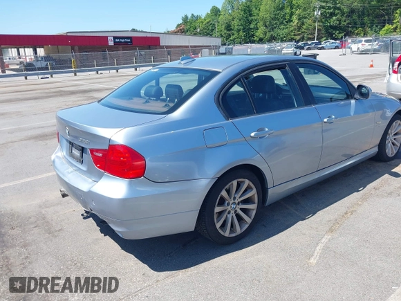 2011 BMW 3 Series 328i xDrive with VIN WBAPK7C57BA971290, listed as a IAAI auction lot 42559588 with 157,477 mi miles and . Bid and sale history available at DreamBid. Image 4.