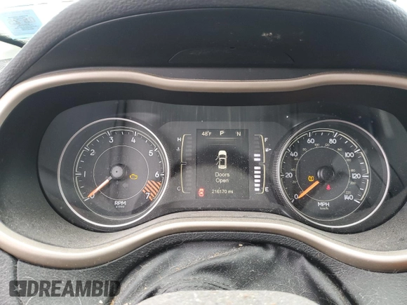 2015 Jeep Cherokee Sport with VIN 1C4PJMABXFW776256, listed as a Copart auction lot 49833705 with 216,170 mi miles and Clean Title. Bid and sale history available at carsss.com. Image 9.