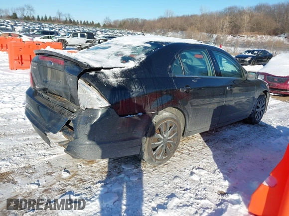 2010 Ford Fusion SE with VIN 3FAHP0HA7AR180984, listed as a IAAI auction lot 41576269 with 165,998 mi miles. Bid and sale history available at carsss.com. Image 4.