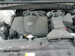 2019 Toyota Highlander Limited with VIN 5TDDZRFH2KS743333, listed as a Copart auction lot 71031045 with 38,551 mi miles and Salvage title. Bid and sale history available at DreamBid. Image 15.
