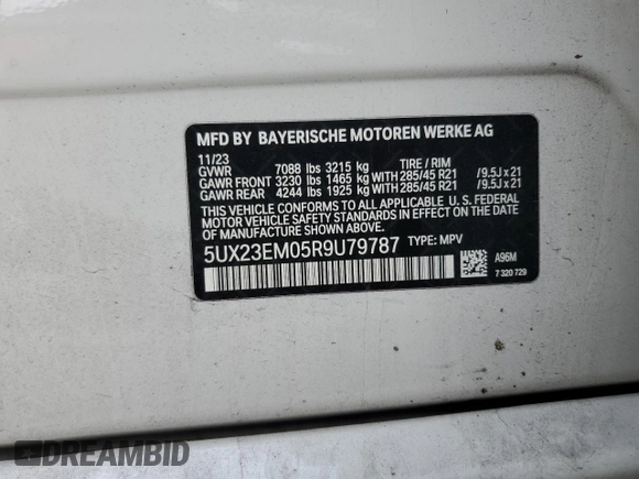 2024 BMW X7 xDrive40i with VIN 5UX23EM05R9U79787, listed as a Copart auction lot 46643245 with 19,793 mi miles and Salvage Title. Bid and sale history available at carsss.com. Image 14.