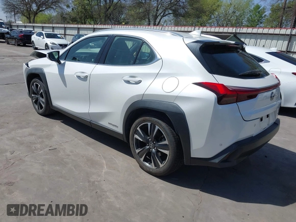2020 Lexus UX with VIN JTHP9JBH6L2031919, listed as a IAAI auction lot 41816968 with 57,848 mi miles. Bid and sale history available at carsss.com. Image 3.