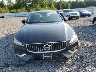 2019 Volvo S60 Inscription with VIN 7JRA22TL7KG006194, listed as a Copart auction lot 71342444 with 52,331 mi miles and Salvage Title. Bid and sale history available at carsss.com. Image 5.