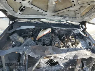 2004 GMC Yukon SLE with VIN 1GKEC13V54R140805, listed as a Copart auction lot 62838324 with 0 mi miles and Salvage Title. Bid and sale history available at carsss.com. Image 12.