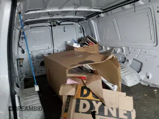2014 Ford Econoline Cargo Commercial z VIN 1FTNS1EW9EDA76271, wystawiony jako Copart lot #46491375 z przebiegiem Nie podano mil oraz Szkoda całkowita • Salvage title. Historia ofert i sprzedaży dostępna na DreamBid. Obrazek 11.