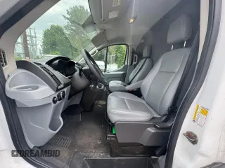 2015 Ford Transit z VIN 1FTNR1ZV2FKA67471, wystawiony jako Copart lot #59315505 z przebiegiem 143 167 mil mil oraz Czysty tytuł • Clean title. Historia ofert i sprzedaży dostępna na DreamBid. Obrazek 5.