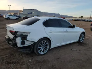 2017 Alfa Romeo Giulia with VIN ZARFAEBN0H7551521, listed as a Copart auction lot 81838884 with 0 mi miles and Salvage Title. Bid and sale history available at carsss.com. Image 3.