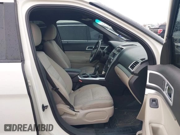2011 Ford Explorer XLT with VIN 1FMHK7D8XBGA35754, listed as a IAAI auction lot 41563496 with 162,605 mi miles and . Bid and sale history available at carsss.com. Image 5.