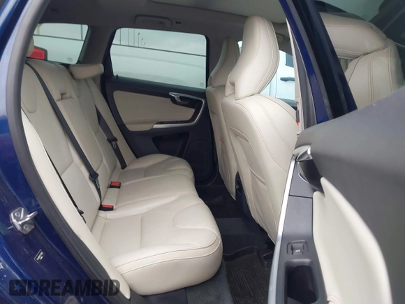 2015 Volvo XC60 z VIN YV449MDV5F2713068, wystawiony jako IAAI lot #41437323 z przebiegiem 159 473 mil mil oraz . Historia ofert i sprzedaży dostępna na DreamBid. Obrazek 8.