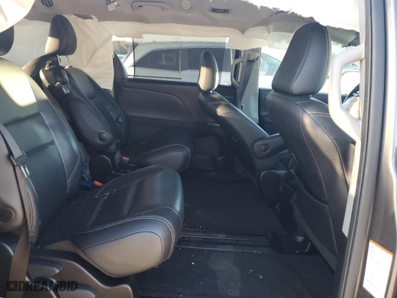 2015 Toyota Sienna SE with VIN 5TDXK3DC4FS544151, listed as a Copart auction lot 86352394 with 117,809 mi miles and Salvage Title. Bid and sale history available at carsss.com. Image 12.