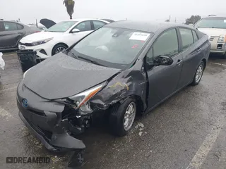 2017 Toyota Prius Two with VIN JTDKBRFU7H3576843, listed as a IAAI auction lot 41206699 with 332,296 mi miles. Bid and sale history available at carsss.com. Image 20.