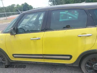 2017 FIAT 500L Trekking z VIN ZFBCFADH5HZ039579, wystawiony jako IAAI lot #42163079 z przebiegiem 66 940 mil mil oraz . Historia ofert i sprzedaży dostępna na DreamBid. Obrazek 14.