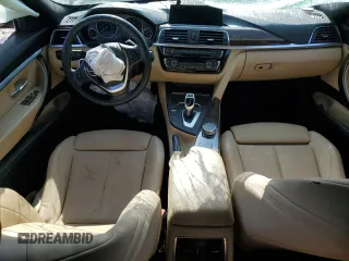 2018 BMW 3 Series 330i xDrive with VIN WBA8Z9C55JB220144, listed as a Copart auction lot 70318254 with 72,145 mi miles and Salvage Title. Bid and sale history available at carsss.com. Image 8.