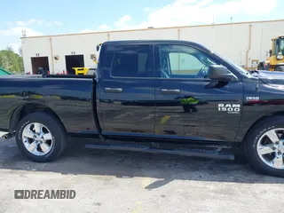 2020 Ram 1500 Classic Tradesman with VIN 1C6RR6FT7LS128771, listed as a IAAI auction lot 42117941 with 98,725 mi miles. Bid and sale history available at carsss.com. Image 13.