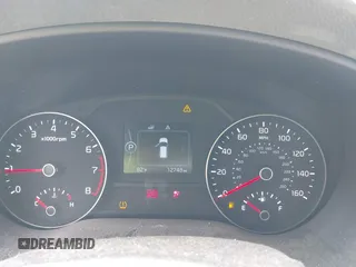 2017 Kia Sportage LX z VIN KNDPMCAC1H7272881, wystawiony jako IAAI lot #38926444 z przebiegiem 12 743 mil mil oraz . Historia ofert i sprzedaży dostępna na DreamBid. Obrazek 14.