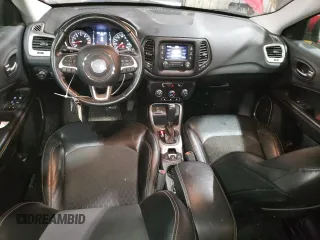 2018 Jeep Compass Latitude z VIN 3C4NJCBB8JT227301, wystawiony jako Copart lot #55670485 z przebiegiem 54 732 mil mil oraz Szkoda całkowita • Salvage title. Historia ofert i sprzedaży dostępna na DreamBid. Obrazek 8.