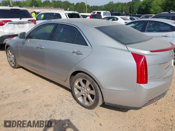 2013 Cadillac ATS Luxury z VIN 1G6AB5RA2D0117112, wystawiony jako IAAI lot #42288670 z przebiegiem 131 515 mil mil oraz . Historia ofert i sprzedaży dostępna na DreamBid. Obrazek 3.