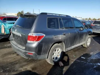 2011 Toyota Highlander with VIN 5TDZK3EH9BS048727, listed as a Copart auction lot 42782845 with 117,966 mi miles and Salvage Title. Bid and sale history available at carsss.com. Image 3.
