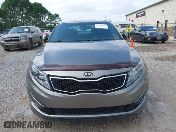 2013 Kia Optima SX с VIN 5XXGR4A68DG135049, выставлен на аукционе IAAI как лот 42551277 с пробегом 80 747 миль миль и . История ставок и продаж доступна на DreamBid. Изображение 6.