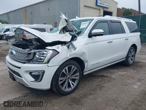 2020 Ford Expedition Max Platinum z VIN 1FMJK1MT1LEB00801, wystawiony jako IAAI lot #42441525 z przebiegiem 40 193 mil mil oraz . Historia ofert i sprzedaży dostępna na DreamBid. Obrazek 17.