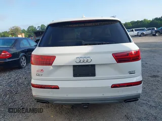 2017 Audi Q7 Prestige z VIN WA1VABF75HD056078, wystawiony jako IAAI lot #42154529 z przebiegiem 119 732 mil mil oraz . Historia ofert i sprzedaży dostępna na DreamBid. Obrazek 16.