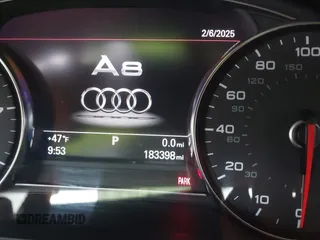 2012 Audi A8 z VIN WAURVAFD5CN008320, wystawiony jako IAAI lot #41508237 z przebiegiem 183 398 mil mil oraz . Historia ofert i sprzedaży dostępna na DreamBid. Obrazek 7.