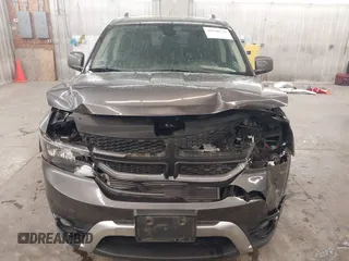 2018 Dodge Journey Crossroad with VIN 3C4PDDGG4JT388786, listed as a IAAI auction lot 40948539 with 122,449 mi miles. Bid and sale history available at carsss.com. Image 13.