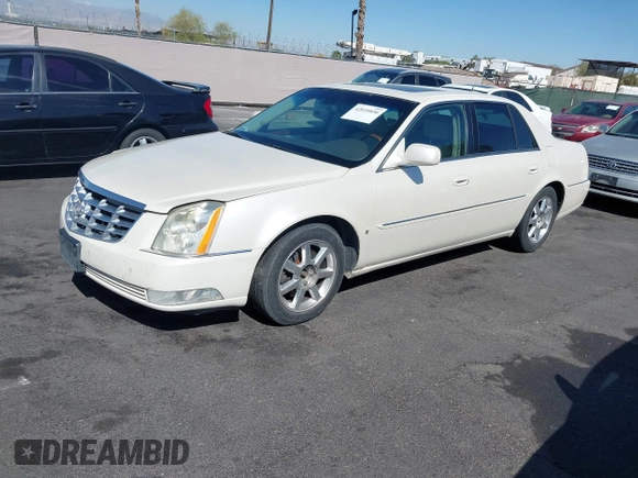 2008 Cadillac DTS 1SC with VIN 1G6KD57Y88U102613, listed as a IAAI auction lot 42035850 with 181,023 mi miles and . Bid and sale history available at carsss.com. Image 2.
