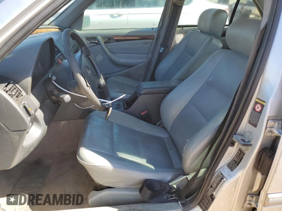2000 Mercedes-Benz C 230 Kompressor with VIN WDBHA24G7YA817201, listed as a Copart auction lot 75837924 with 274,476 mi miles and Salvage Title. Bid and sale history available at carsss.com. Image 7.