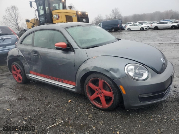 2012 Volkswagen Beetle 2.5L PZEV with VIN 3VWJP7AT8CM609112, listed as a Copart auction lot 84997514 with 160,122 mi miles and Salvage Title. Bid and sale history available at carsss.com. Image 4.