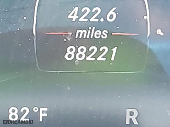 2016 Mercedes-Benz E-Class E 350 Sport with VIN WDDHF5KB5GB226231, listed as a IAAI auction lot 41681850 with 88,221 mi miles. Bid and sale history available at carsss.com. Image 16.