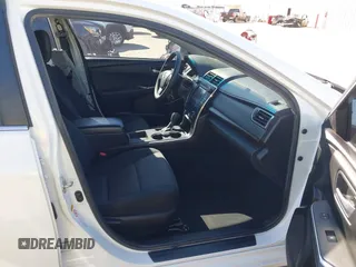 2015 Toyota Camry XLE with VIN 4T4BF1FK7FR465495, listed as a IAAI auction lot 41684622 with 126,543 mi miles and . Bid and sale history available at carsss.com. Image 4.