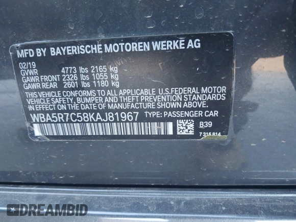 2019 BMW 3 Series 330i xDrive with VIN WBA5R7C58KAJ81967, listed as a IAAI auction lot 41093104 with 46,445 mi miles. Bid and sale history available at carsss.com. Image 9.