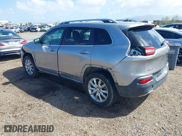 2017 Jeep Cherokee Limited z VIN 1C4PJMDB4HW518815, wystawiony jako IAAI lot #41798567 z przebiegiem 68 332 mil mil oraz . Historia ofert i sprzedaży dostępna na DreamBid. Obrazek 3.