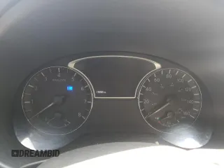 2017 Nissan Altima SV z VIN 1N4AL3AP8HC234279, wystawiony jako Copart lot #59305655 z przebiegiem 175 181 mil mil oraz Czysty tytuł • Clean title. Historia ofert i sprzedaży dostępna na DreamBid. Obrazek 9.