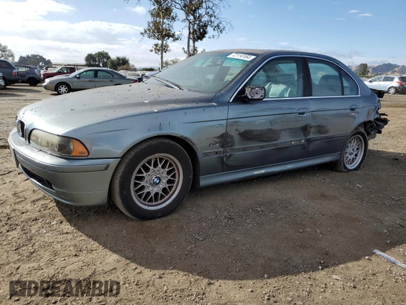 2001 BMW 5 Series 525iA with VIN WBADT43471GF57754, listed as a Copart auction lot 72114164 with 159,376 mi miles and Salvage Title. Bid and sale history available at carsss.com. Image 1.