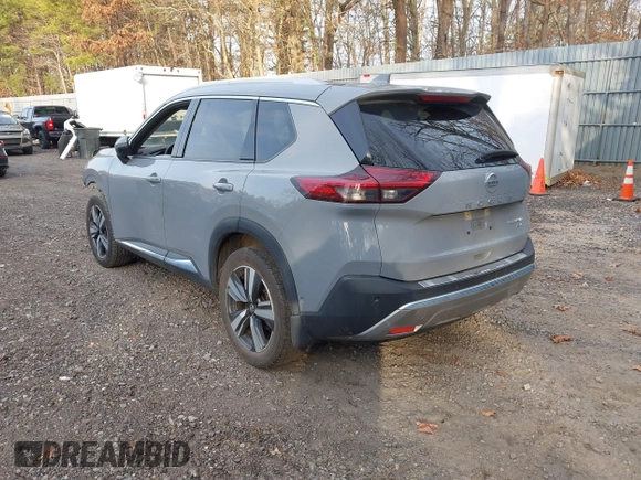 2021 Nissan Rogue Platinum with VIN JN8AT3DD4MW304014, listed as a IAAI auction lot 41768292 with 60,540 mi miles. Bid and sale history available at carsss.com. Image 3.