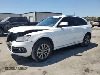 2014 Audi Q5 Premium z VIN WA1CFAFP7EA074288, wystawiony jako Copart lot #53398815 z przebiegiem 200 749 mil mil oraz Szkoda całkowita • Salvage title. Historia ofert i sprzedaży dostępna na DreamBid. Obrazek 1.