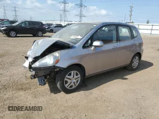 2007 Honda Fit z VIN JHMGD38497S025472, wystawiony jako Copart lot #55901095 z przebiegiem 120 216 mil mil oraz Szkoda całkowita • Salvage title. Historia ofert i sprzedaży dostępna na DreamBid. Obrazek 1.