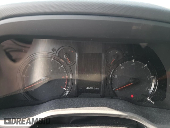 2022 Toyota 4Runner SR5 Premium with VIN JTENU5JR0N6049381, listed as a Copart auction lot 54142155 with 46,048 mi miles and Salvage title. Bid and sale history available at DreamBid. Image 9.