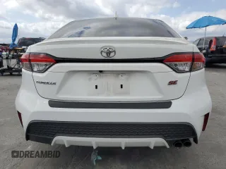 2020 Toyota Corolla SE with VIN 5YFS4RCE7LP027778, listed as a Copart auction lot 54358585 with 63,164 mi miles and Salvage Title. Bid and sale history available at carsss.com. Image 6.