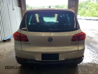 2013 Volkswagen Tiguan SE with VIN WVGBV7AX1DW504036, listed as a Copart auction lot 61126145 with 148,399 mi miles and Salvage title. Bid and sale history available at DreamBid. Image 6.