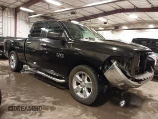 2016 Ram 1500 Big Horn z VIN 1C6RR6GT2GS143568, wystawiony jako IAAI lot #41946634 z przebiegiem 152 721 mil mil oraz . Historia ofert i sprzedaży dostępna na DreamBid. Obrazek 1.
