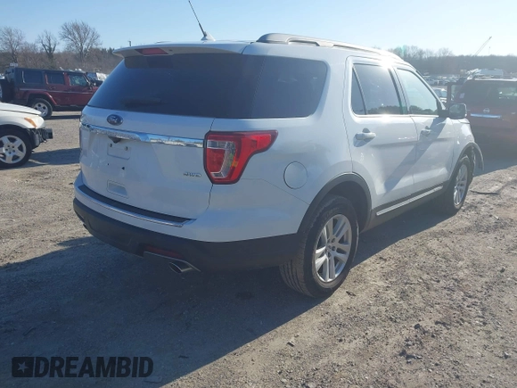 2018 Ford Explorer XLT z VIN 1FM5K8D87JGC51102, wystawiony jako IAAI lot #41743161 z przebiegiem 91 220 mil mil oraz . Historia ofert i sprzedaży dostępna na DreamBid. Obrazek 4.