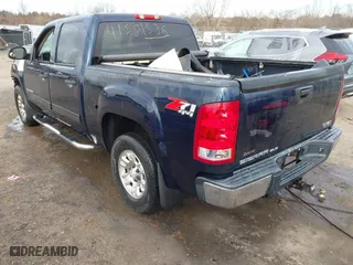 2008 GMC Sierra 1500 Work Truck with VIN 2GTEK13M981128659, listed as a IAAI auction lot 41581536 with 241,671 mi miles. Bid and sale history available at carsss.com. Image 3.