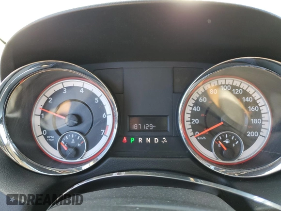 2011 Dodge Grand Caravan SXT with VIN 2D4RN4DG6BR748061, listed as a Copart auction lot 49673385 with 187,129 mi miles and Salvage Title. Bid and sale history available at DreamBid. Image 9.