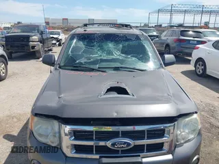 2012 Ford Escape XLT с VIN 1FMCU9DG3CKB79264, выставлен на аукционе IAAI как лот 42293824 с пробегом 277 468 миль миль и . История ставок и продаж доступна на DreamBid. Изображение 6.
